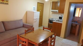 two bedroom apartment bayside kitchenette